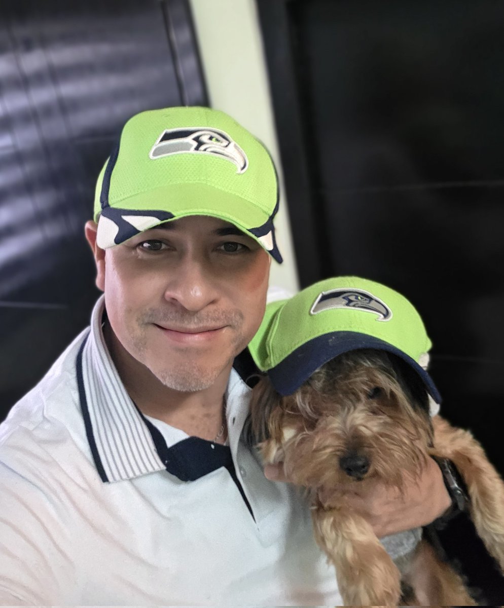 #NFLEnTelevisa
#SuperBowlLX
#SBInolvidable 
#gohawks
<a href="/Sea_Hawkers/">Sea Hawkers Booster Club</a> <a href="/seahawksPR/">Seahawks PR</a> <a href="/Seahawks_Mexico/">Seahawks Mexico</a>