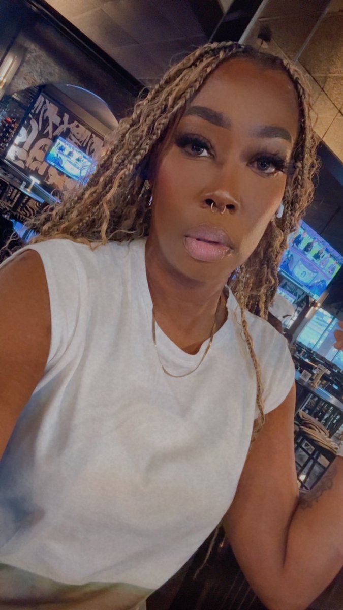 Brandi Fox tweet media