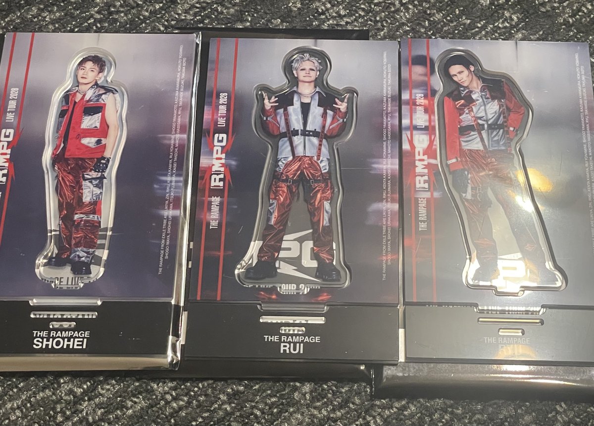 レイナ🐰🐺 tweet media