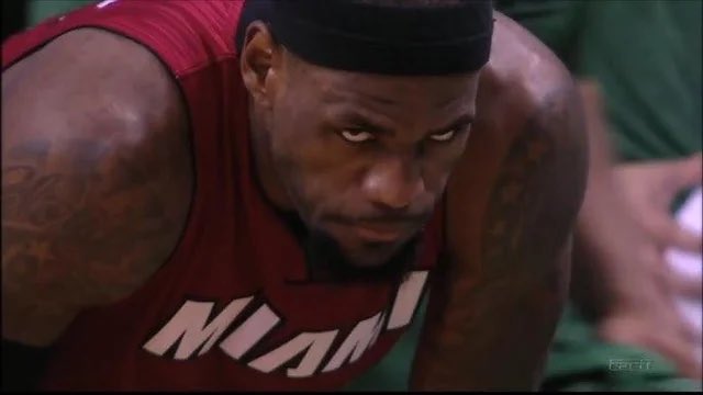 NBAMemes's tweet photo. DoorDash drivers during Super Bowl LX https://t.co/Ym6N9SX55o