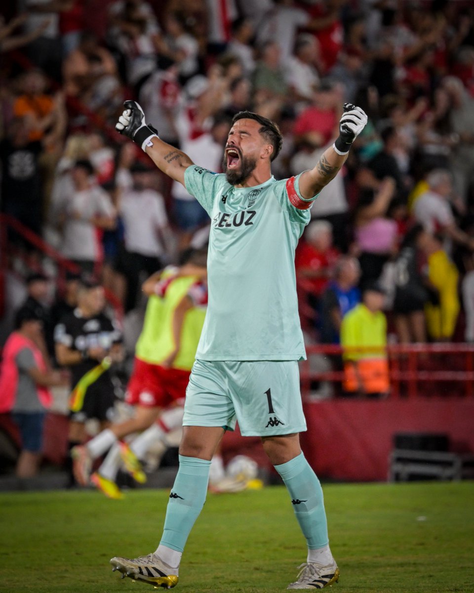 LigaAFA's tweet image. ¡El Globo se quedó con el clásico!

@CAHuracan venció 1 a 0 a @SanLorenzo con gol de Caicedo por la #Fecha4 del #TorneoMercadoLibre 2026 🏆

👉🏻 @ML_Argentina