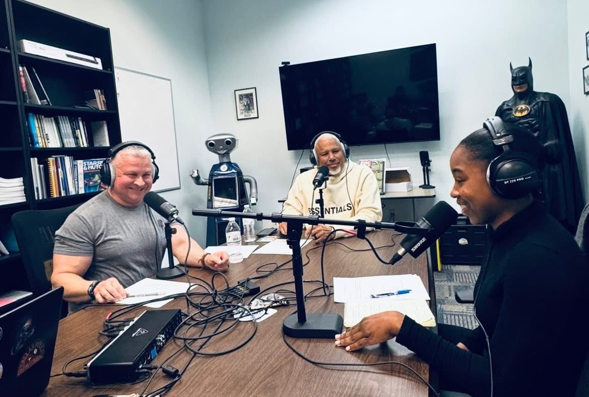 ato_divide's tweet photo. The latest Geaux Time with Chief Comeaux is out! This is a special episode as we sit down with two recruits from Class 406 to talk about making the decision to come to Dallas and being part of our departments future. Casandra Palmer and Jeremy Delafuente way to represent Class 406 💙 @DallasPD  @ChiefComeauxDPD