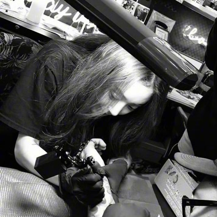 🗂️
바꿔봐요
프사🖤