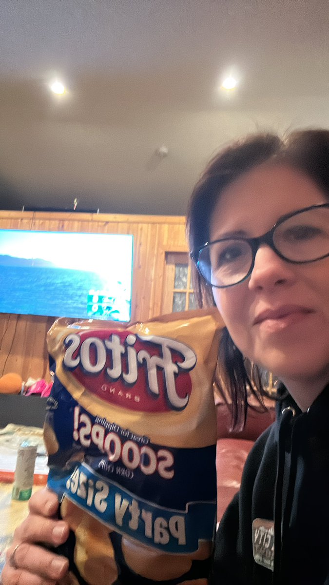 Tiffany 💜 tweet media