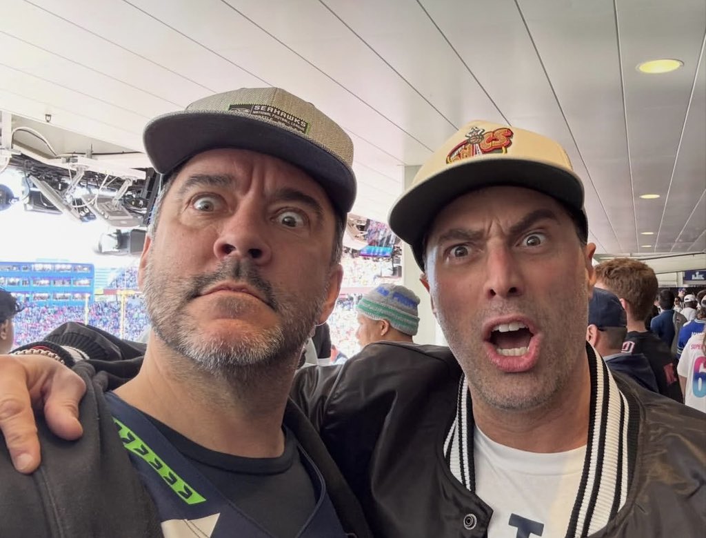 Dave Matthews &amp; Adam Ray at the Super Bowl! 

📷 <a href="/adamraycomedy/">Adam Ray</a> 

#dmb #davematthewsband #davematthews #dmbgorgecrew #dmbgc