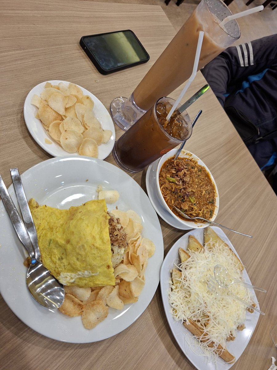 sipa🐾 tweet media