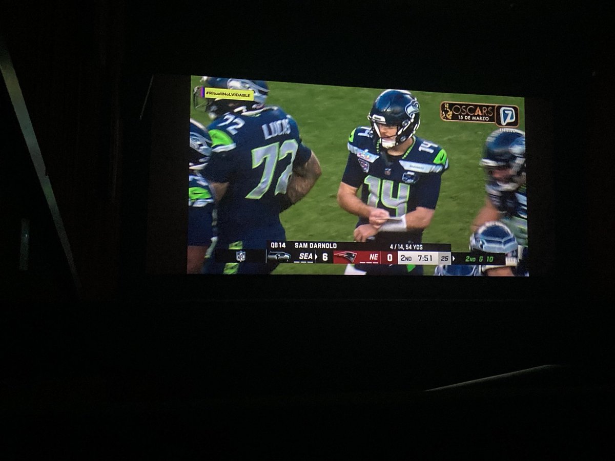 #RitualINoLVIDABLE Saludos desde ⁦<a href="/Cinemex/">Cinemex</a>⁩ 🏈🎉🍿🥤