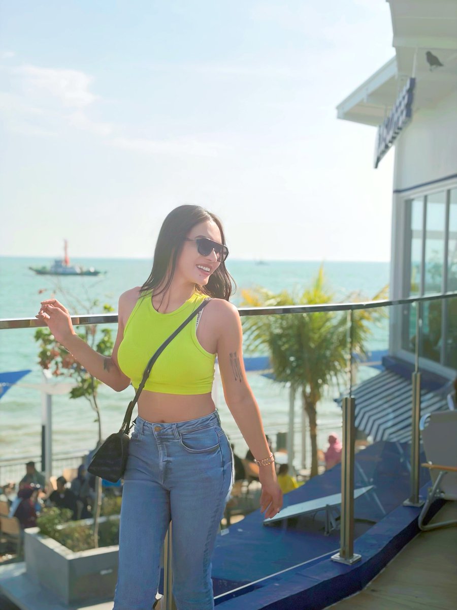 ℰ𝓋𝒶 ℛ𝒾𝓋𝑒𝓇𝓇𝒶 ℛ𝑜𝓈𝑒 🌹 tweet media