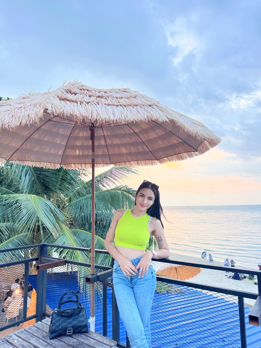 ℰ𝓋𝒶 ℛ𝒾𝓋𝑒𝓇𝓇𝒶 ℛ𝑜𝓈𝑒 🌹 tweet media