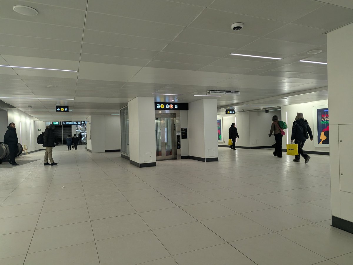 Kennedy to Yonge took 50 minutes, it was a very leisurely pace to say the least