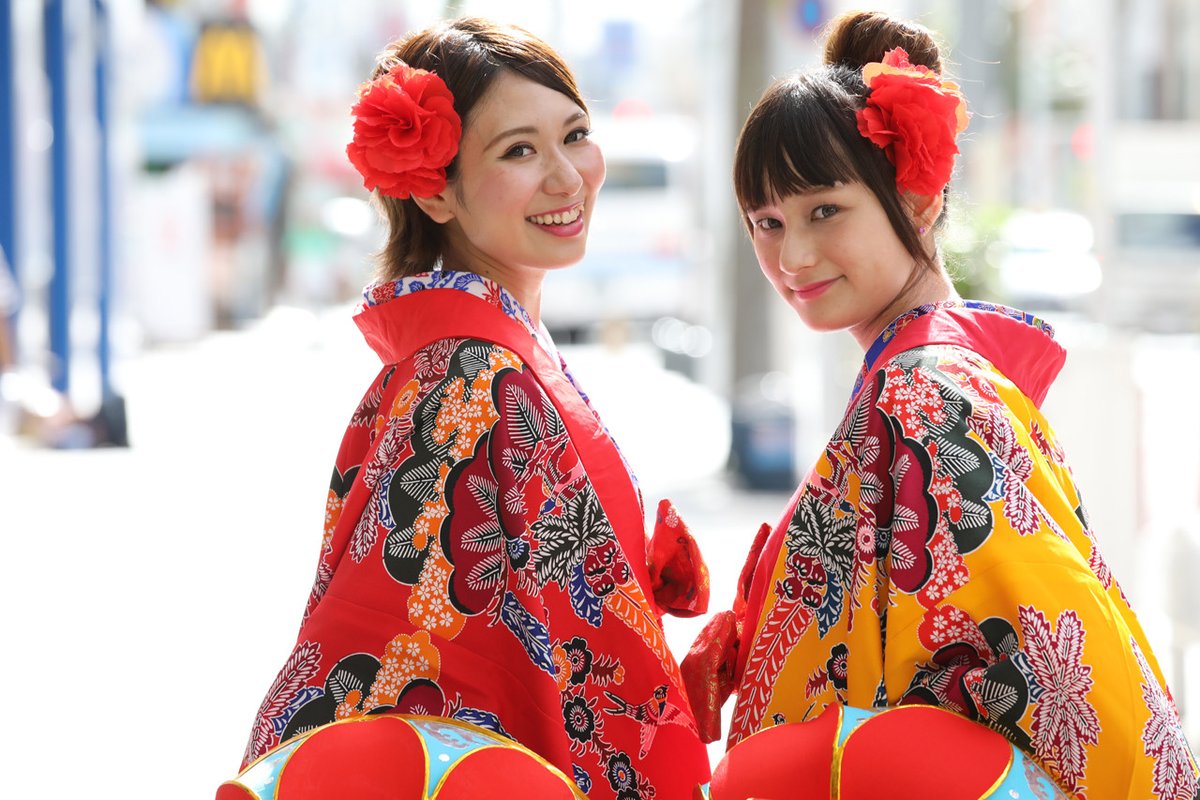 琉装、琉球料理、泡盛、琉球舞踊・組踊。 琉球王国の美意識や暮らし