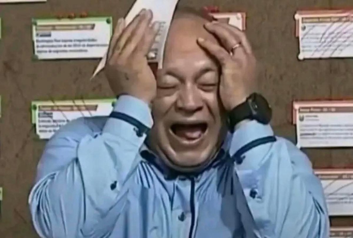 ADICCIONLARRY's tweet image. el 2026 tiene a los chavistas así y me parece perfecto