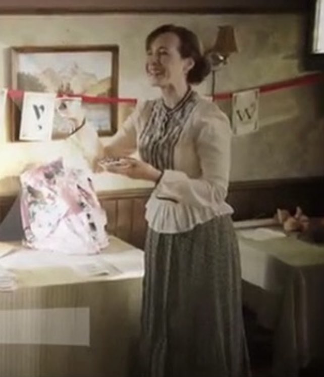 TeamFloMo's tweet image. .@loretta_walsh as the feisty Florence Blakeley (future Yost) on @hallmarkchannel’s series #WhenCallsTheHeart! 👩🏻👒☕️

#Hearties #flashback