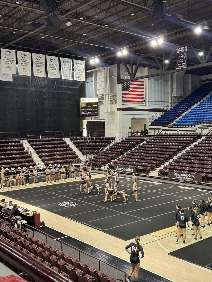 CoachSSnyder's tweet image. It was awesome to watch our @MoStateAcro team compete against the #2 team in the country today! It’s gonna be a great season!