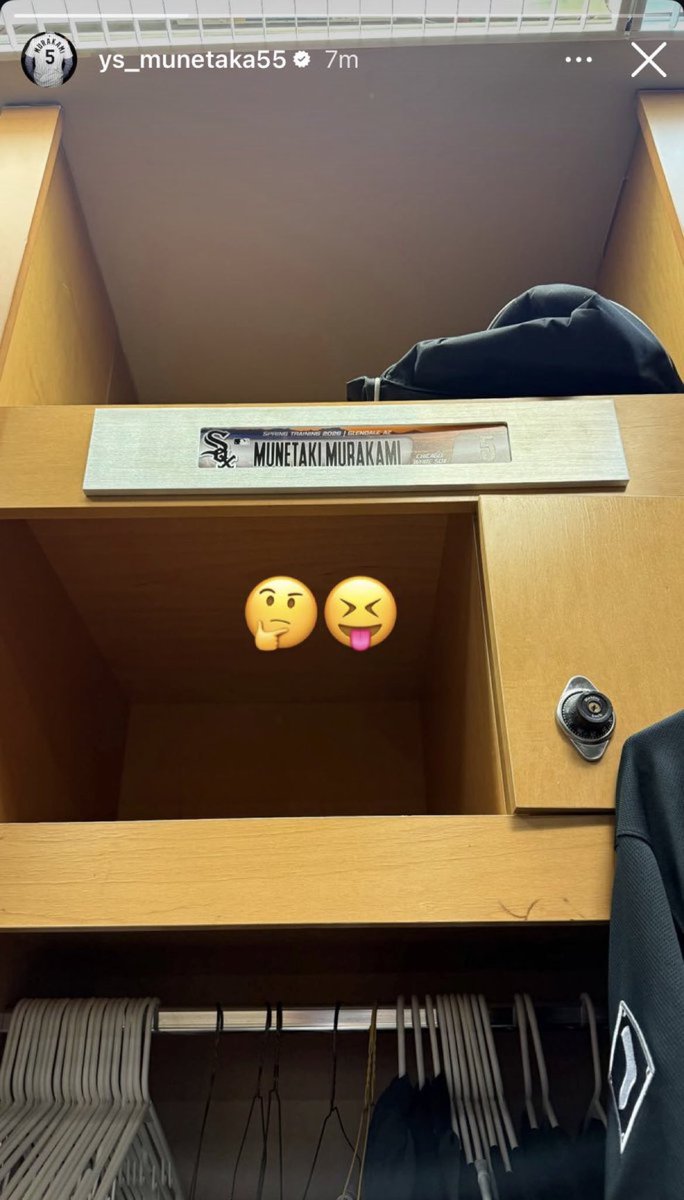 SleeperWhiteSox's tweet image. Bad look by the White Sox spelling Munetaka’s name wrong…

At least Murakami seems to be in good spirits about the situation