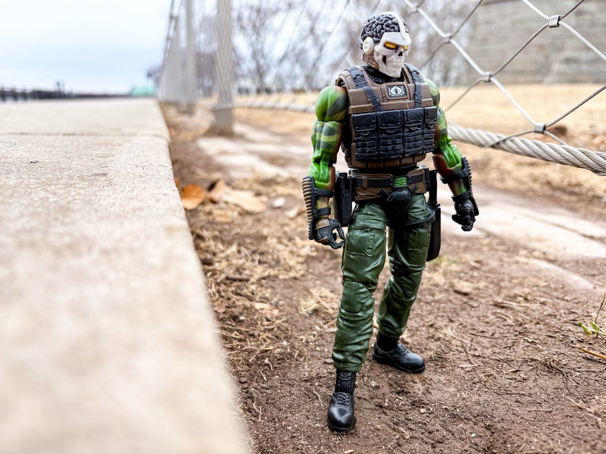 ColorlessTune's tweet image. Patrolling the fence perimeter. 

#Hasbro #GIJoe #GIJoeClassified #ToyPhotography
