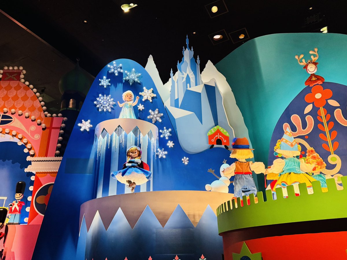 ミッキーとミニーは ガチもんのスーパースターなんだなぁ⭐️