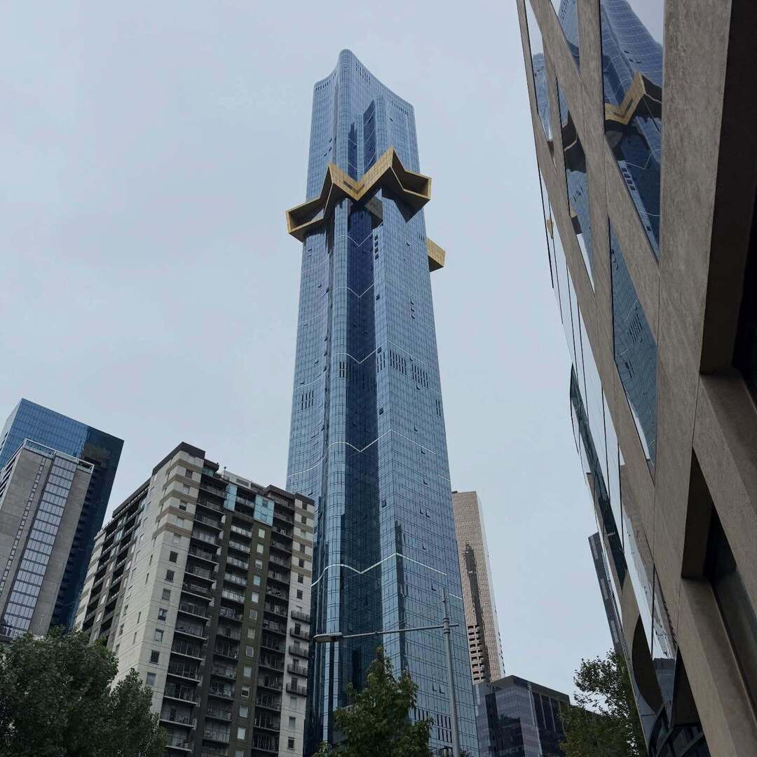 tenty's tweet photo. I love the city sometimes. Always fun to look up and see something different #melbourne #iphone16promax #nofitler https://t.co/sV3EHfjOoK https://t.co/GzOc9fgmox