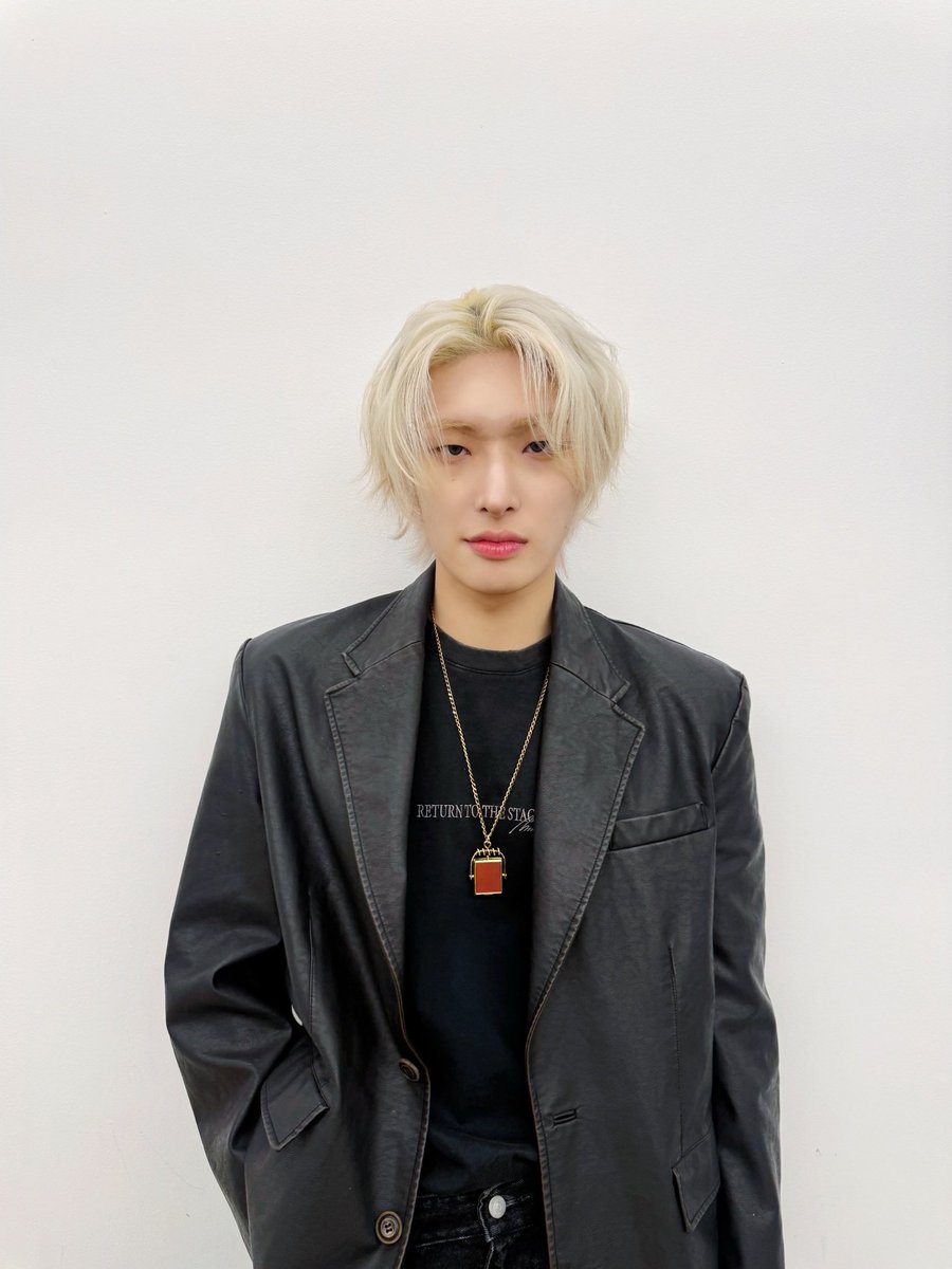 MIlNGII's tweet photo. ᅠ
[📷] SBS KPOP 
Made by Mingi, following wherever his hands go
Mingi’s cute little kimjang time 🎶
ATINYs, want a bite too~? 🥬✨
ᅠ https://t.co/zBTpofev3S