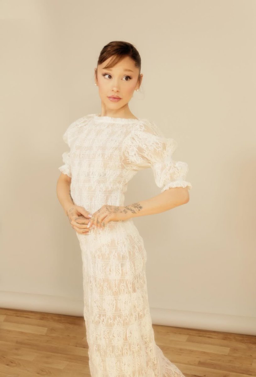 ArianaToday's tweet image. ariana grande for @backstage