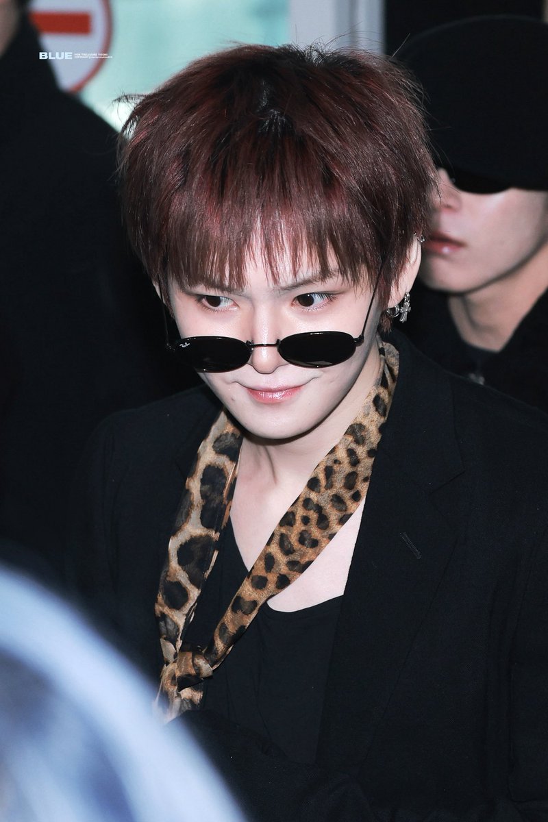 𝒃𝒍𝒖𝒆. tweet media