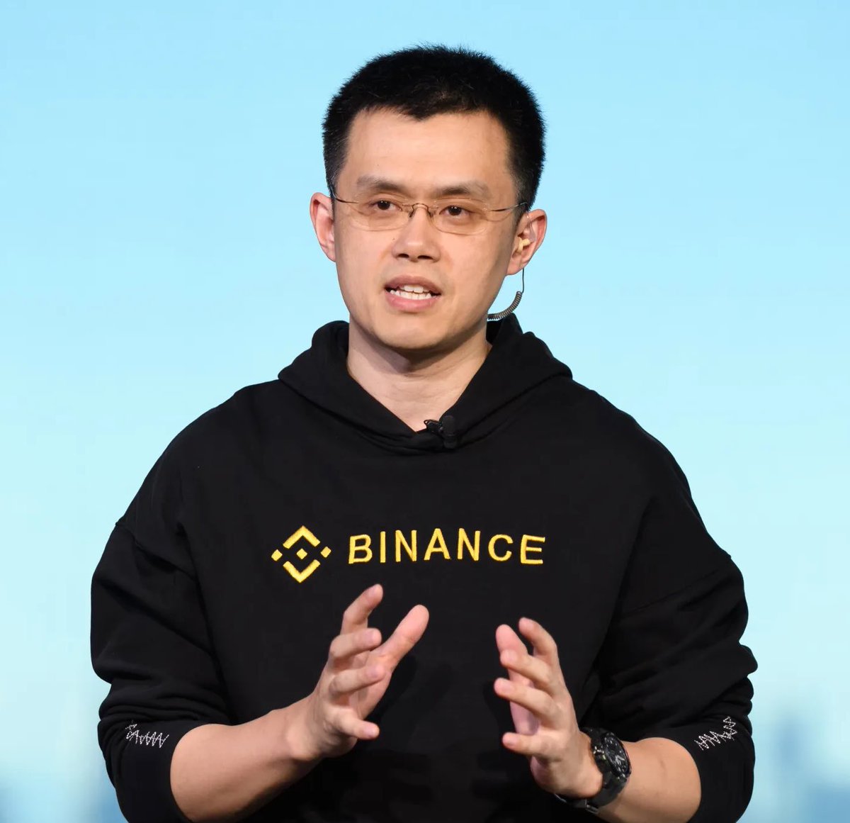 Vitalik Buterin on CZ accusing Ethereum of crashing the market on 10/10: 

" Blaming Ethereum’s gas fees for the $19B+ liquidation cascade on 10/10 is not just wrong  it’s a deliberate deflection.

Gas spiked because your platform (and others) pumped insane leverage on high risk