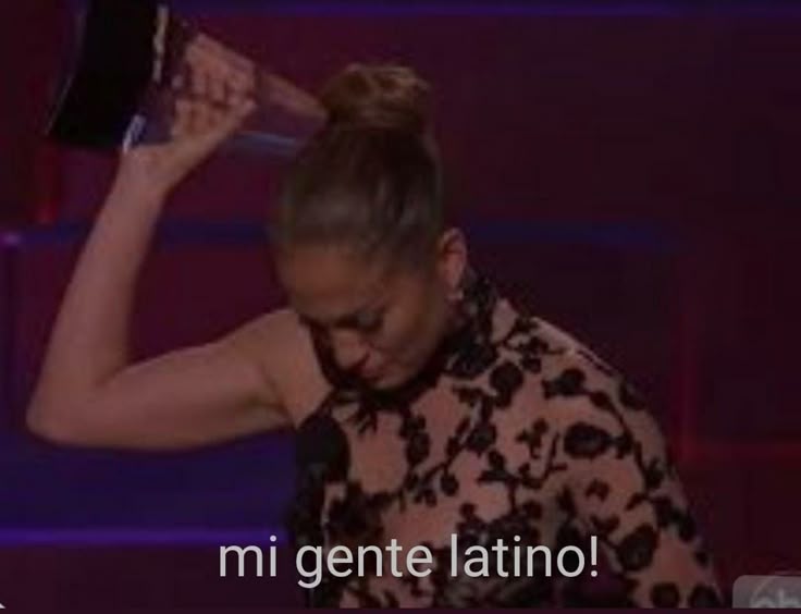 LADY GAGA EN UNA BODA LATINA CON LA NOVIA PREÑADA