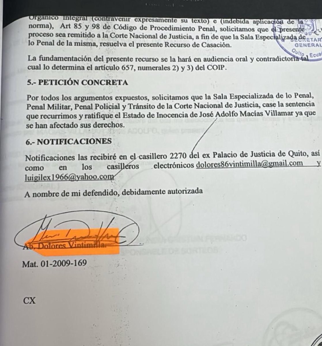 Dejen de tratarnos como idiotas, <a href="/BancadaADN/">Bancada ADN</a>. 

La esposa de Mario Godoy fue abogada de Adolfo Macías Villamar, alias Fito junto con Luigi García Cano, padre del asambleísta Luigi García Velásquez, hoy miembro de la Comisión de Fiscalización. 

#FueraGodoy
#EcuadorEnIndefensión
