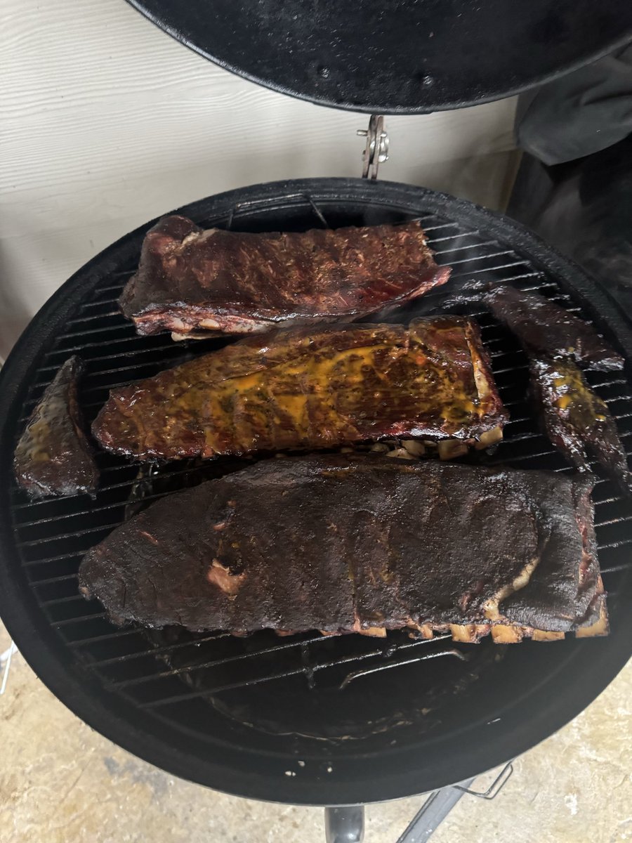 Sober Sal tweet media