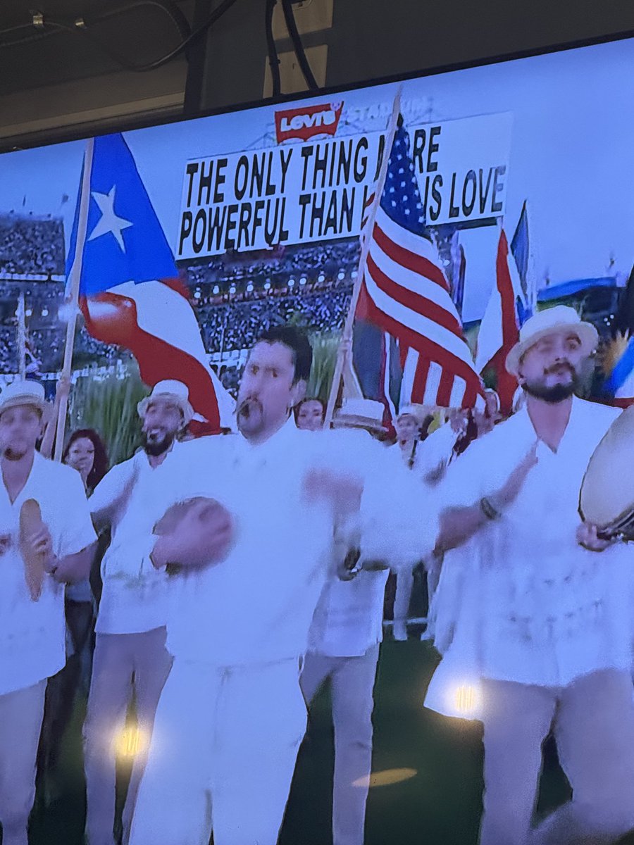 Holly Rowe tweet media