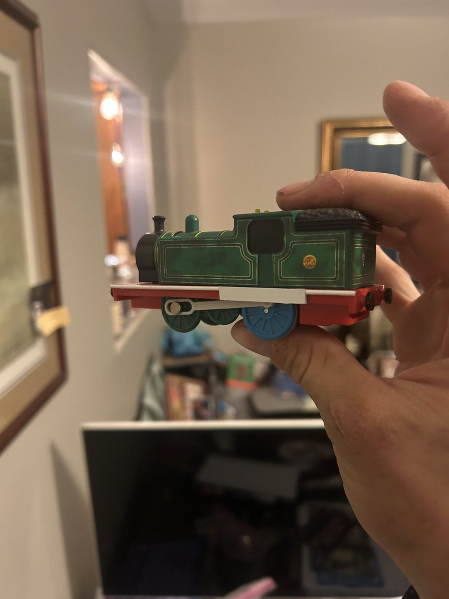 EngineSamson's tweet image. WIP plarail/Tomy/trackmaster Jinty. Will include lamp irons and a painted body, no face though. Made out of a heavily modified Whiff. Will be for sale. #plarail #trackmaster