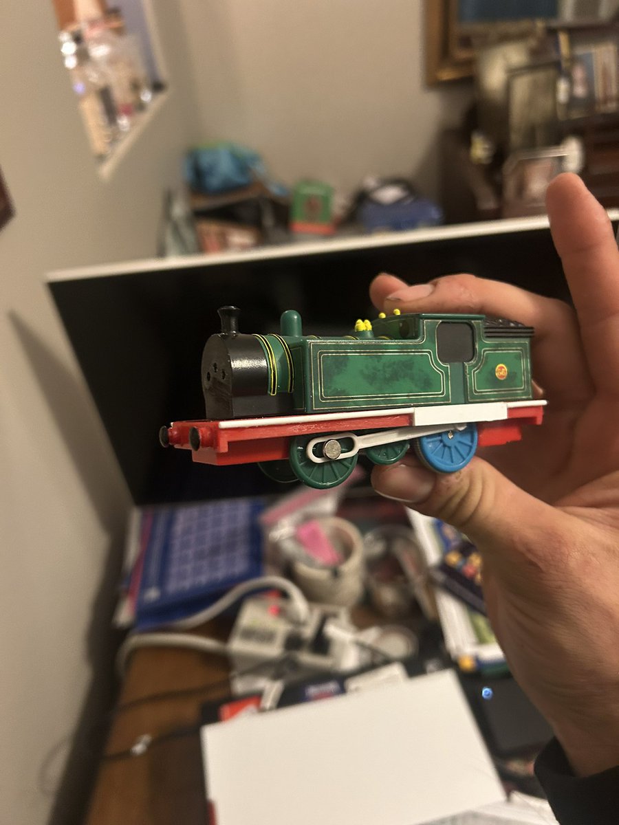 EngineSamson's tweet image. WIP plarail/Tomy/trackmaster Jinty. Will include lamp irons and a painted body, no face though. Made out of a heavily modified Whiff. Will be for sale. #plarail #trackmaster