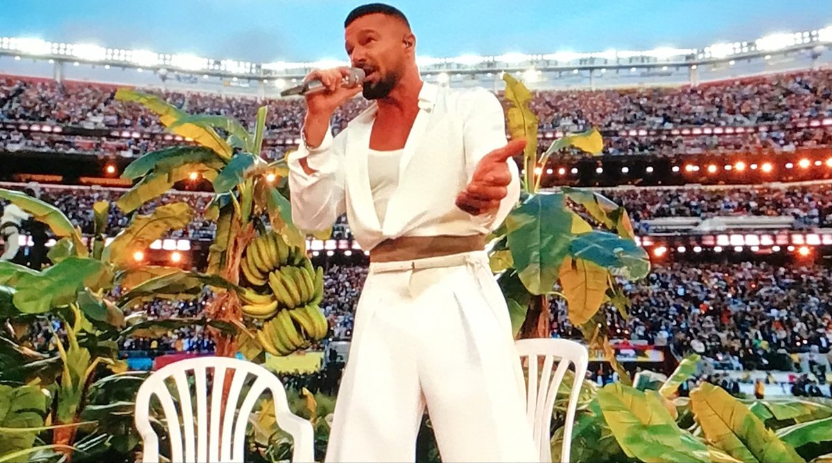 El <a href="/sanbenito/">Benito Antonio</a> no pudo solo. Tuvieron que hacerle la chamba <a href="/ladygaga/">Lady Gaga</a> y <a href="/ricky_martin/">Ricky Martin</a>.