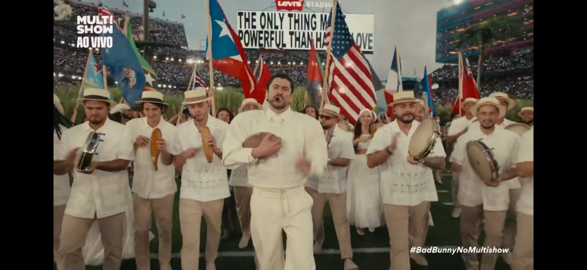 INFARTA TRUMP INFARTAAAA #SuperBowl 

O Bad Bunny é MUITO necessário. Que bom que temos um artista tão foda assim pra representar a nossa América Latina!