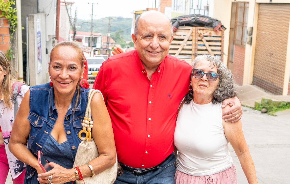 Carlos Reyes tweet media