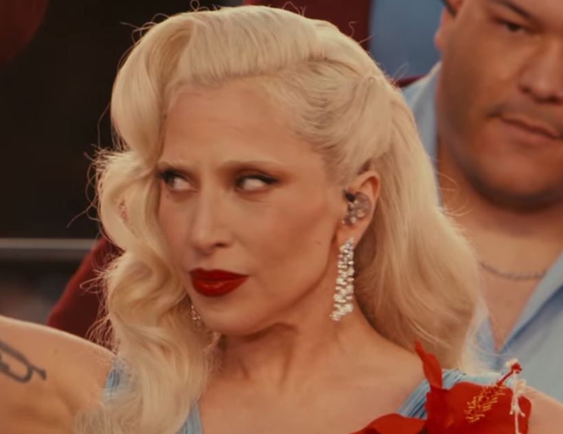 ZainMcboss's tweet photo. WHAT A HALFTIME SHOW OMG SO GOOD ! LADY GAGA CARDI B, Ricky Martin  and Pedro Pascal  #CardiB #LadyGaga #SuperBowl #rickymartain https://t.co/Xq9orBnXR8