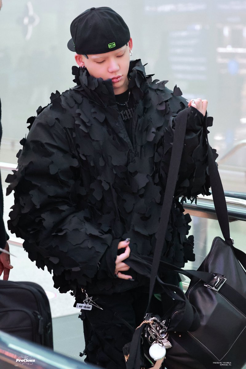 PreCious. tweet media