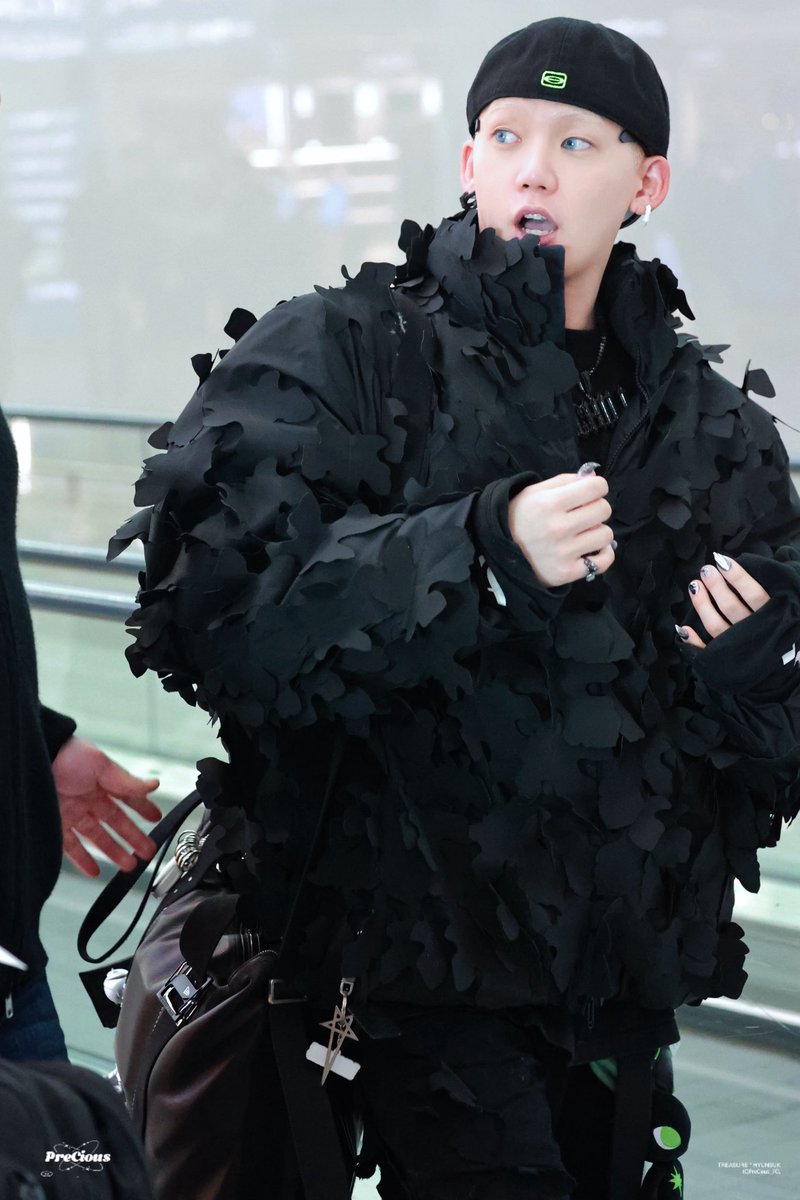 PreCious. tweet media