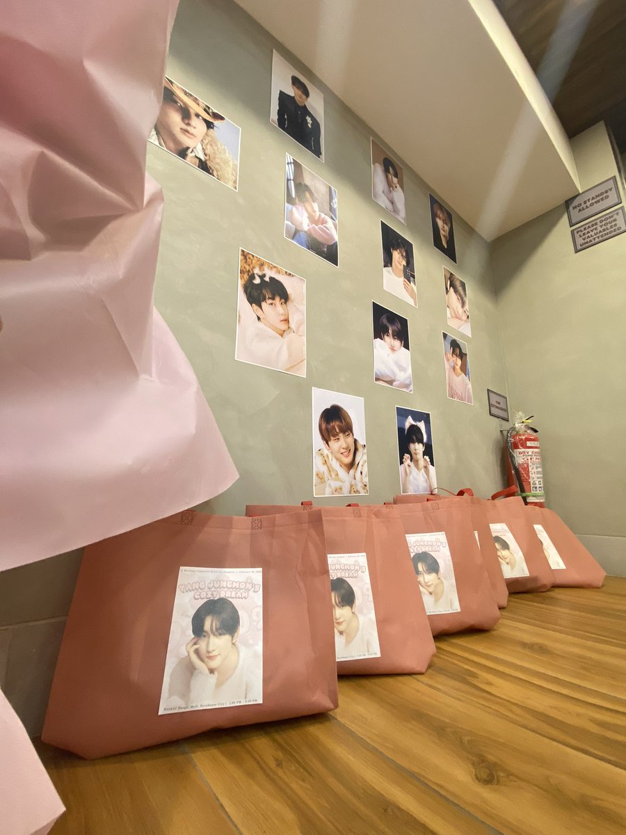 enhavault's tweet photo. Jungwon Cozy Dream CSE has finally ended. Thank you to everyone who supported and attended the event. We truly hope you enjoyed it! 🧸☁️
#CoziestWonDream #WonInADream https://t.co/xYtVRy4rqf