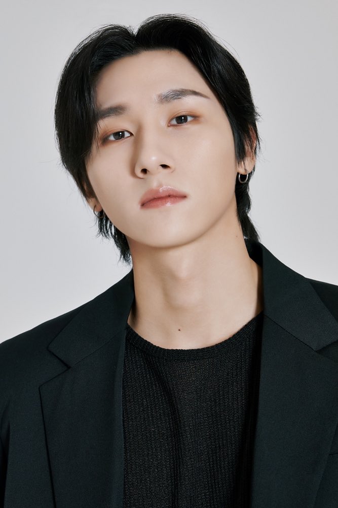 tapiochaepearl's tweet photo. MONSTA X's I.M will start his military service as an active duty soldier today on February 9.
📰 https://t.co/IEte5HwIQe https://t.co/BIm74ICJLl