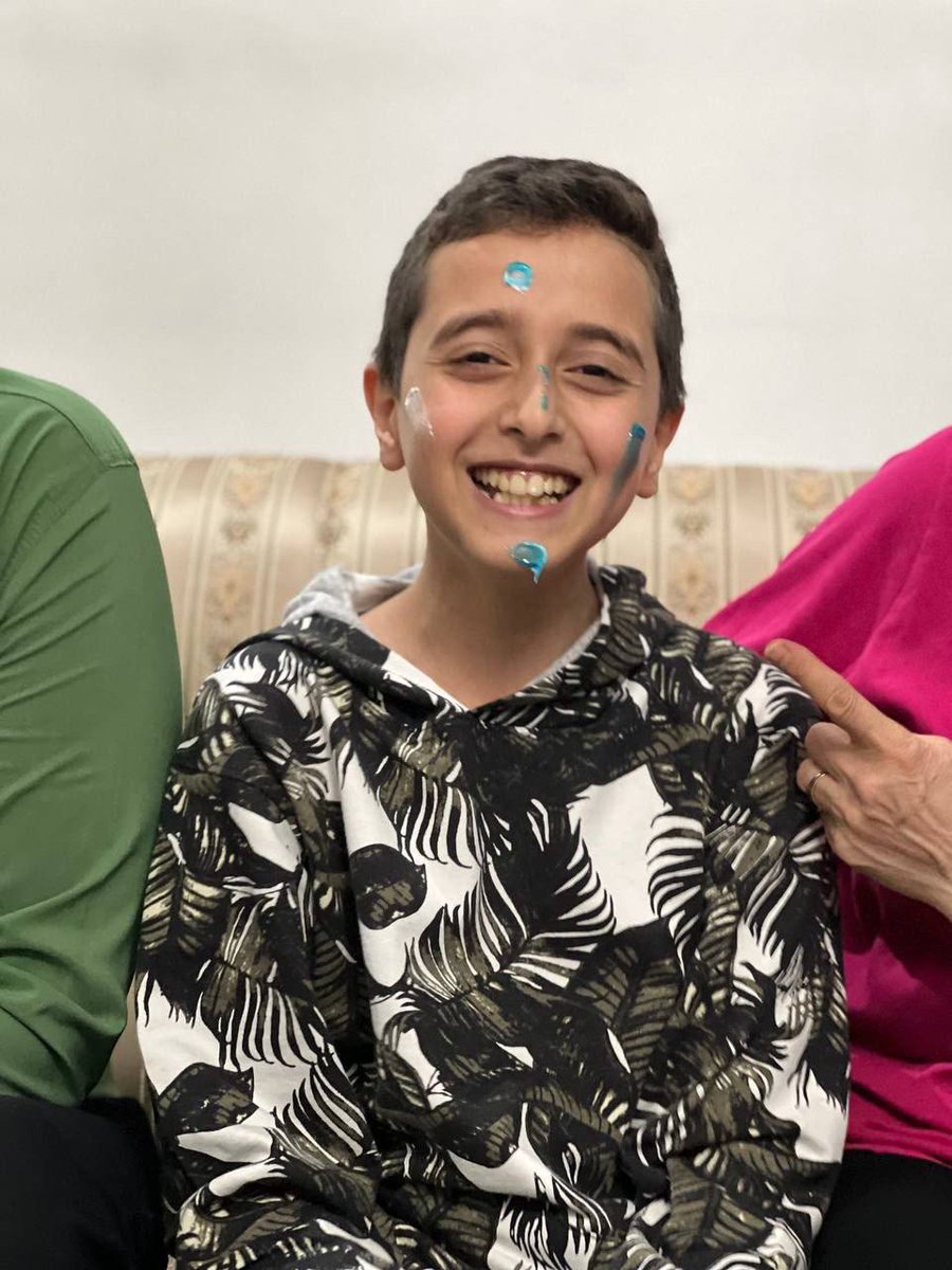 خوب ببینید طاها ۱۲ ساله مامور اسرائیل!!!! 
خامنه ای بچه کش حکم سقوطتتو امضا کردی خواهی دید!
#طاها_هوشیار 
#انقلاب_شیروخورشید