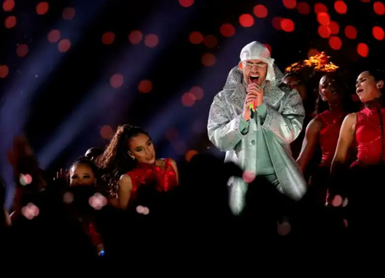 Oficialmente Bad Bunny se convierte en el primer artista en aparecer dos veces en el Halftime del superbowl y una vez en la Feria de Puebla