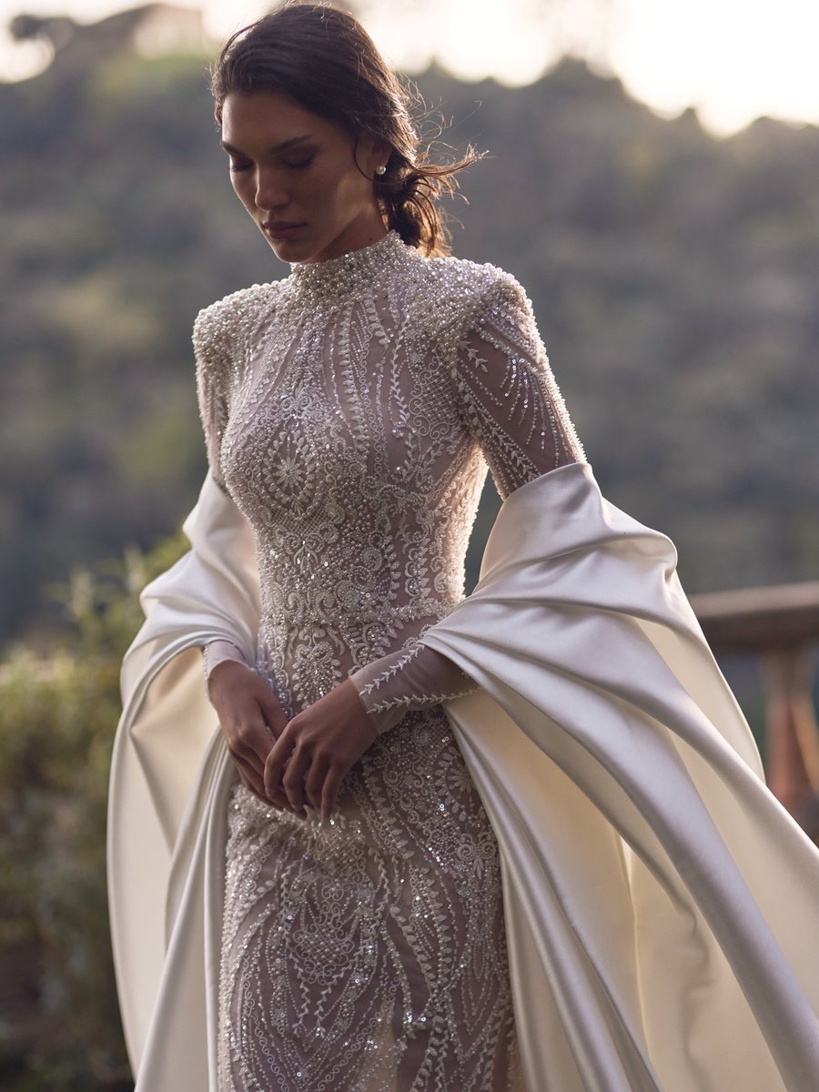 FianceeBodas's tweet photo. Estas son las diez tendencias en vestidos de novia más 'cool' de 2026: https://t.co/rfx7MjGa3r https://t.co/6FlGJwaNzT