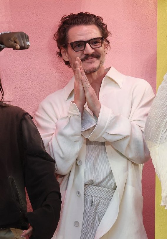 Pedrito en la casita de Bad Bunny