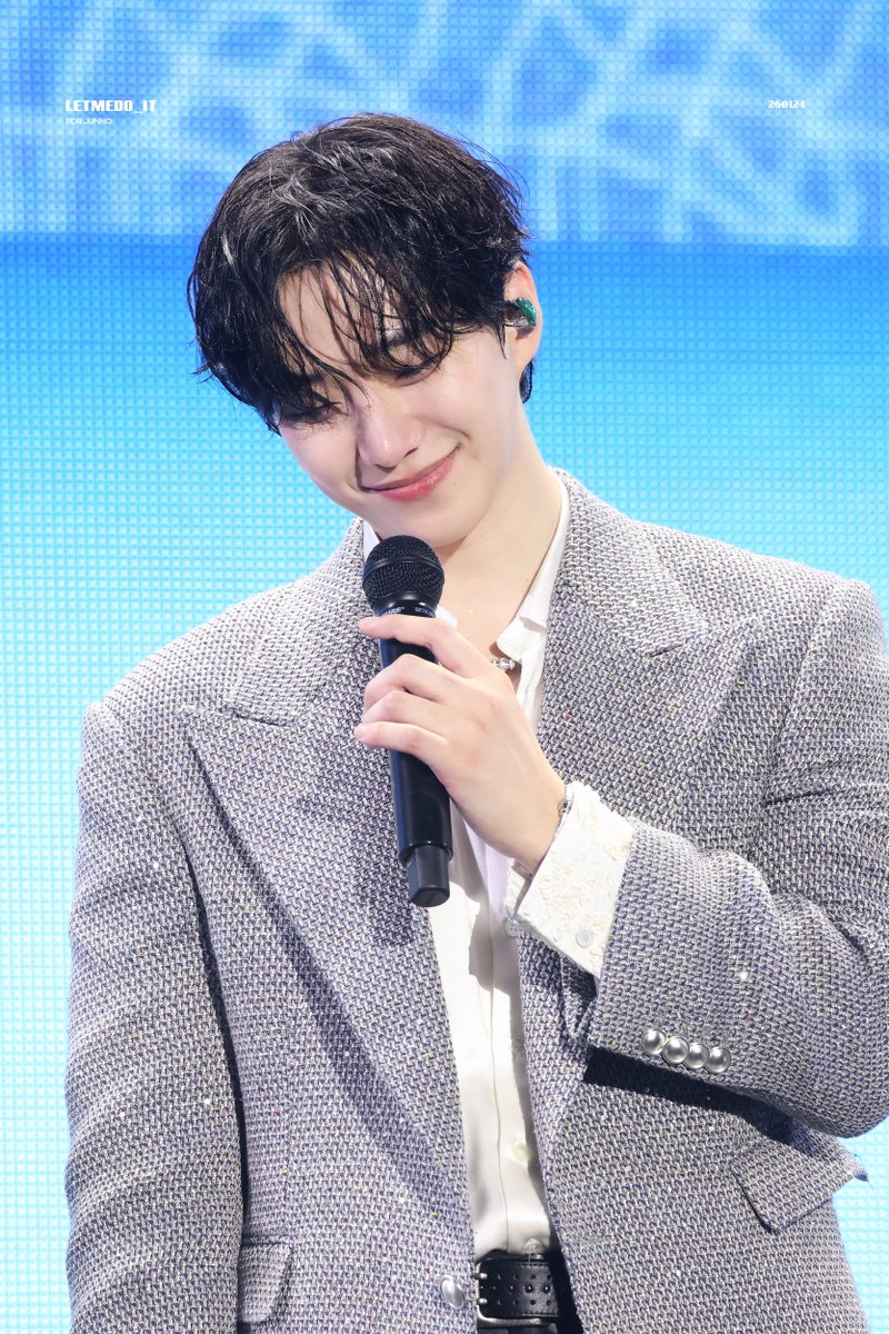 260124 <STUNNING US> DAY 1
HQ (요청)

#이준호 #LEEJUNHO #JUNHO #준호 #ジュノ #STUNNINGUS
#2026_LEEJUNHO_FANMEETING