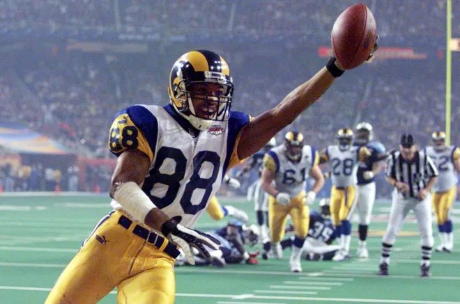 twelcher15's tweet photo. Friendly reminder that the St. Louis Rams (who no longer exist) still have more Super Bowl wins than AZ, ATL, BUF, CAR, CIN, CLE, DET, HOU, JAX, LAC, MIN, and TEN

Greatest Show on Turf never would’ve made us wait this long for a TD #SuperBowl https://t.co/yduN3T6AaJ