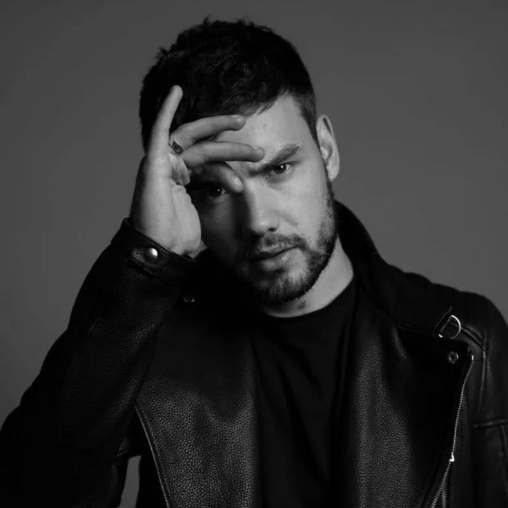 ziamsmiles1's tweet photo. @Irisvndr She’s full of shit. Always has been. She is a has been. #hadenough #PaidGF #NoLove #JusticeForLiam #KateCassidy #WhatDoYouKnow #WhoKilledLiam https://t.co/rPsE2JyHqp