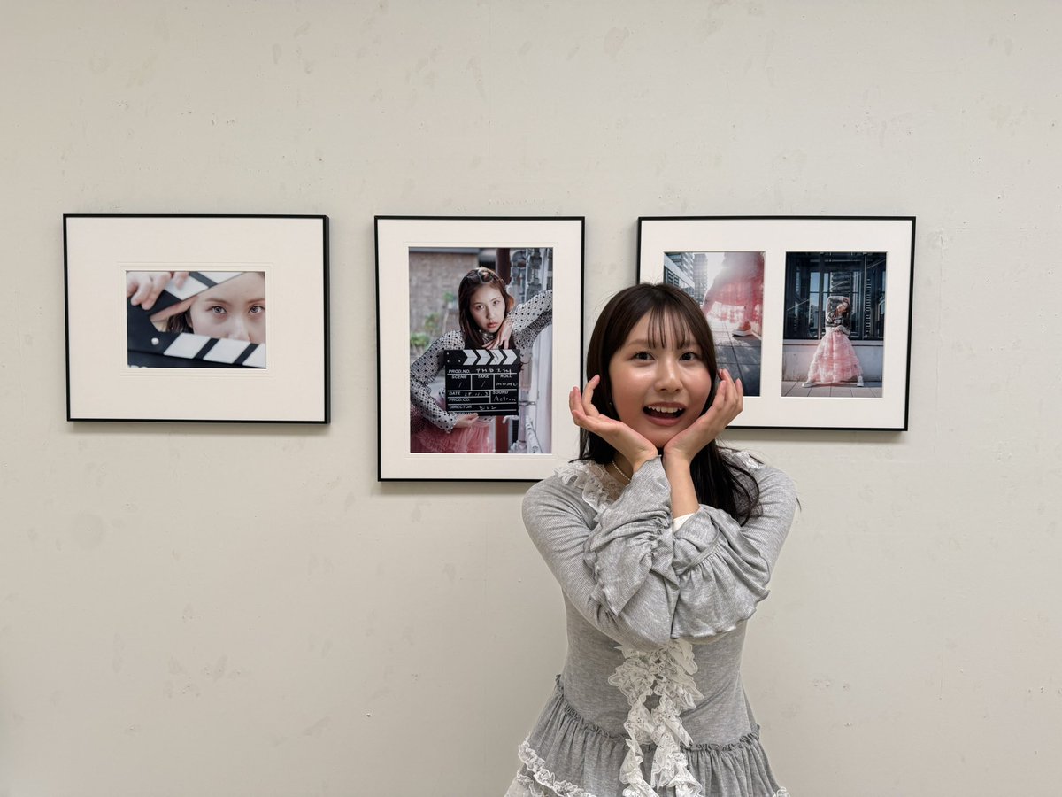 momo 2nd写真集「essence」12/23発売 tweet media