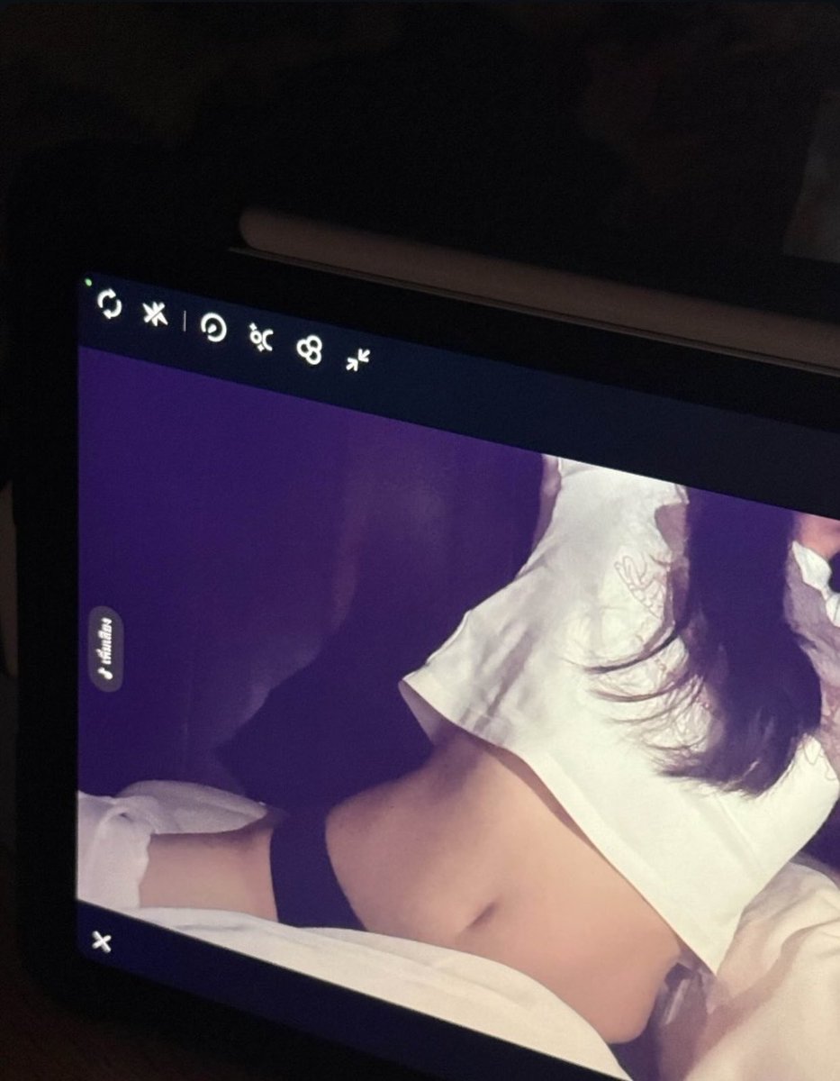 ข้าว tweet media