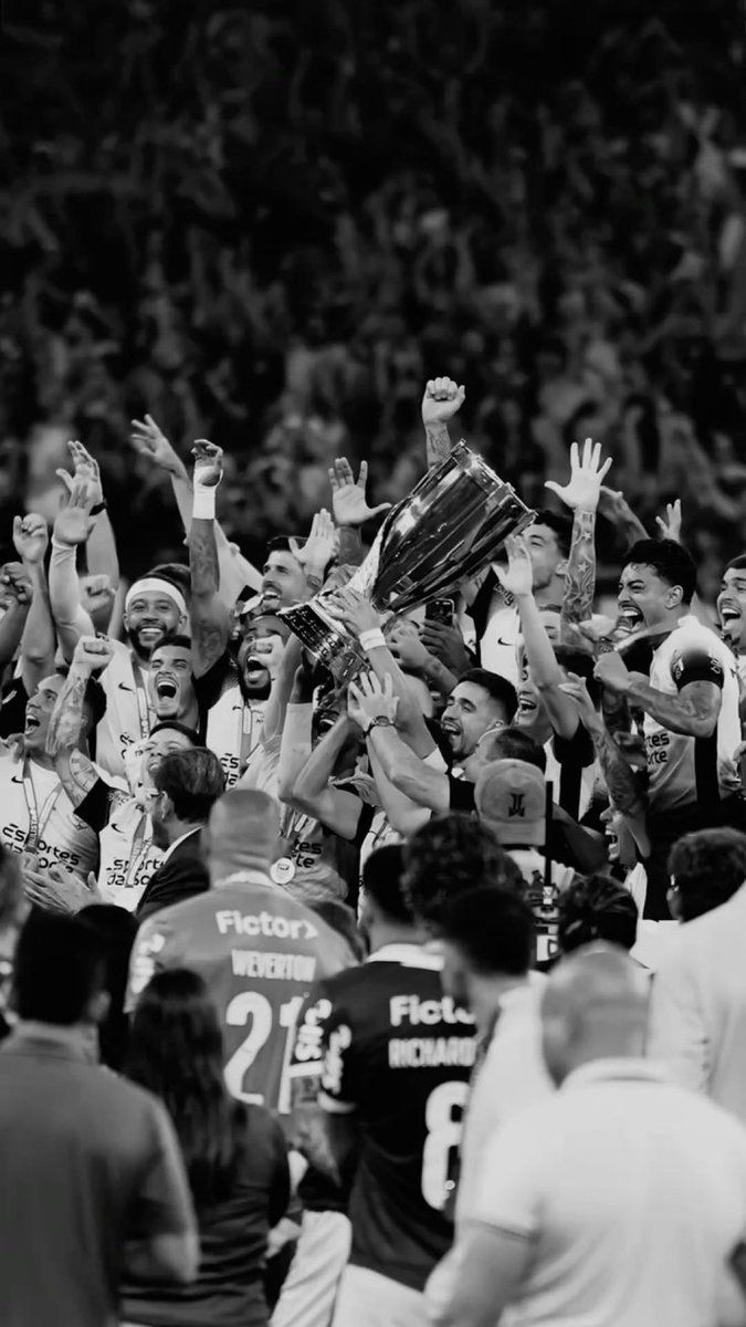 𝘤𝘢𝘮𝘪𝘴★ tweet media